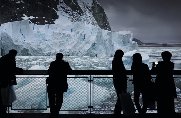 Antarktis im Panometer Leipzig / In vier Wochen eröffnet das neue Naturpanorama von ...