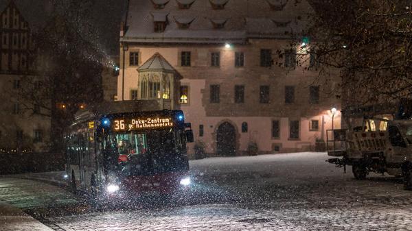 VAG passt Fahrten an: So fahren Bus und Bahn in Nürnberg an Weihnachten und Silvester