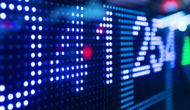 ROUNDUP/Aktien Europa Schluss: EuroStoxx auf Erholungpfad nochmals knapp im Plus