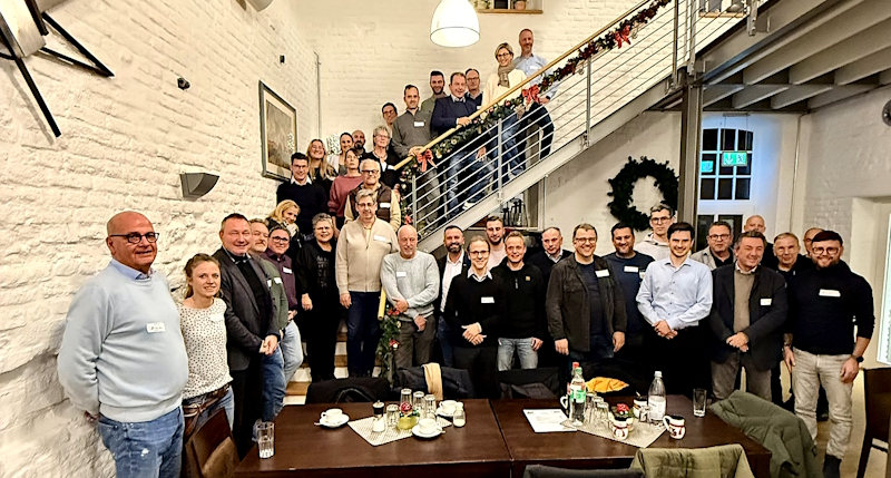 Alsdorfer Unternehmensnetzwerk feiert weihnachtlichen Jahresausklang