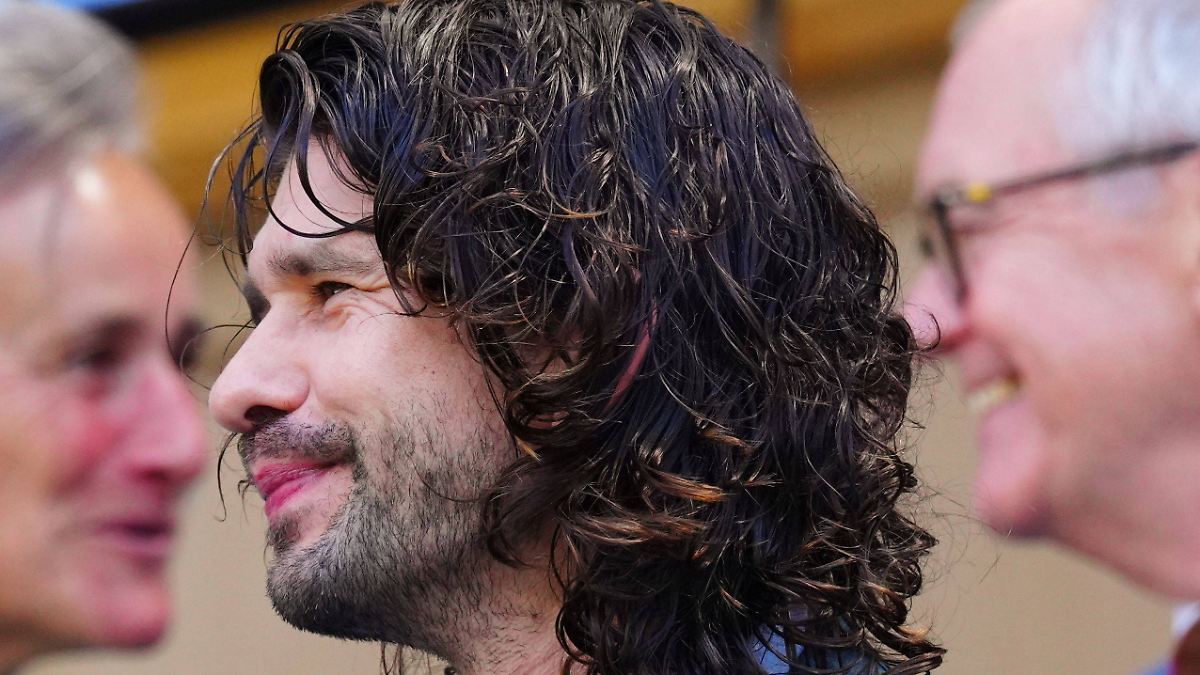 "Hetero-Geschmack" dominiert: Ben Whishaw spricht über anhaltende Homophobie in Hollywood