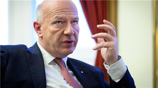 Berlin setzt auf harte Linie gegen Silvester-Randalierer