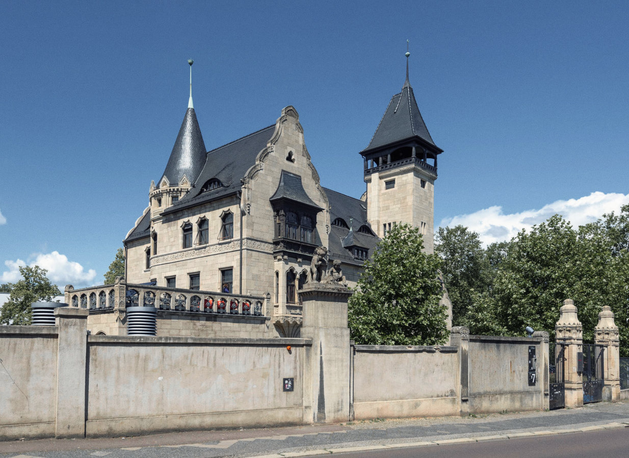 BURG startet Bewerbungsphase für Aufnahmeprüfungen – Frist endet am 17. Februar 2026 - HalleSpektrum.de