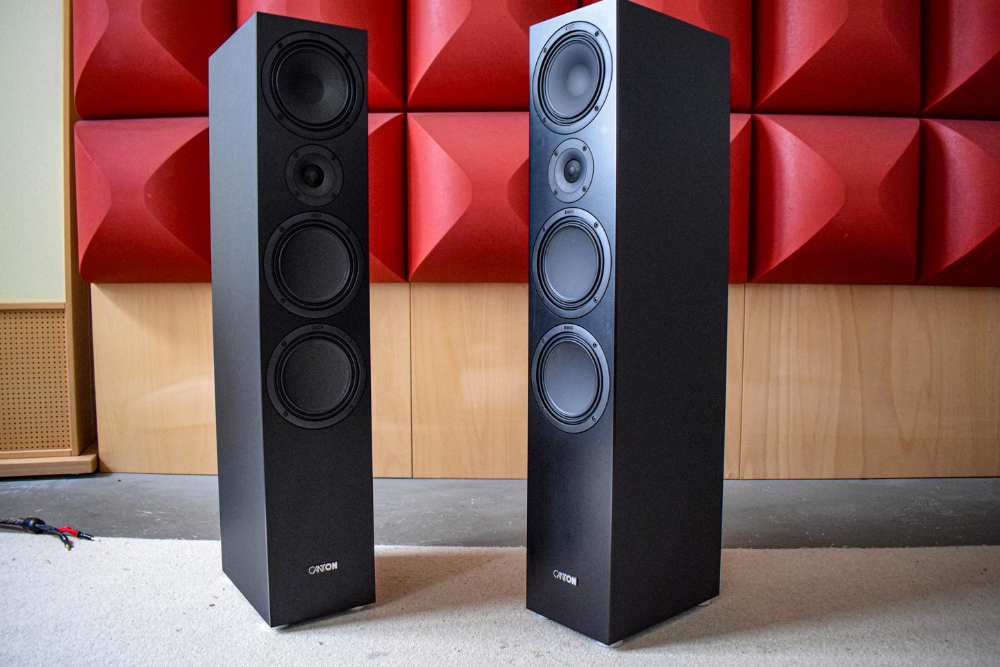 extrem pegelferste Standbox für 1.300 Euro