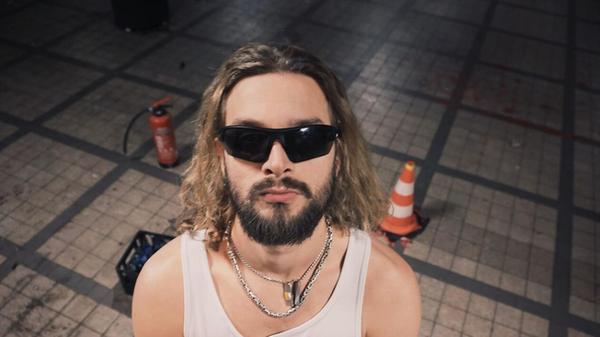 Dicke Ansage in der Rakete. Paracek und DJ Dreckisch gastieren am Freitag am Vogelweiher. Ab 23 Uhr laufen trancige Beats. Dazu legen SNR und Verwirrt hypnotischen Techno auf. Dicke Ansage in der Rakete. Paracek und DJ Dreckisch gastieren am Freitag am Vogelweiher. Ab 23 Uhr laufen trancige Beats. Dazu legen SNR und Verwirrt hypnotischen Techno auf.