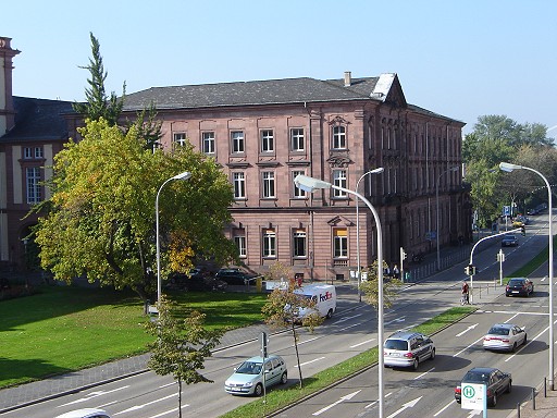 Vertrauen in Polizei beschädigt? Gut so!