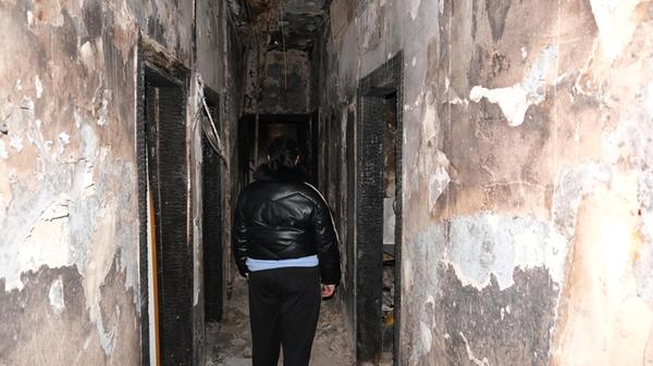 Um 1.30 Uhr aus dem Schlaf gerissen: Nürnbergerin hat nach Wohnungsbrand alles verloren