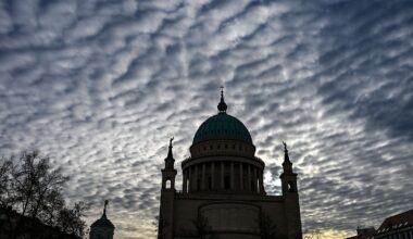 Berlin & Brandenburg: Viele Wolken und teilweise Regen