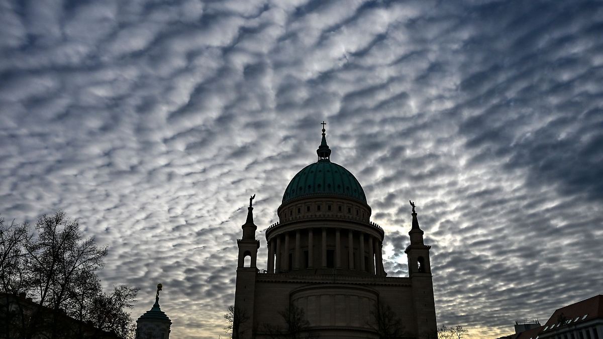 Berlin & Brandenburg: Viele Wolken und teilweise Regen