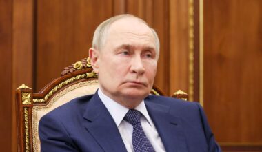 Finnischer Ex-Geheimdienstchef: "Wir können Putin und seinen Freunden die Software abschalten"