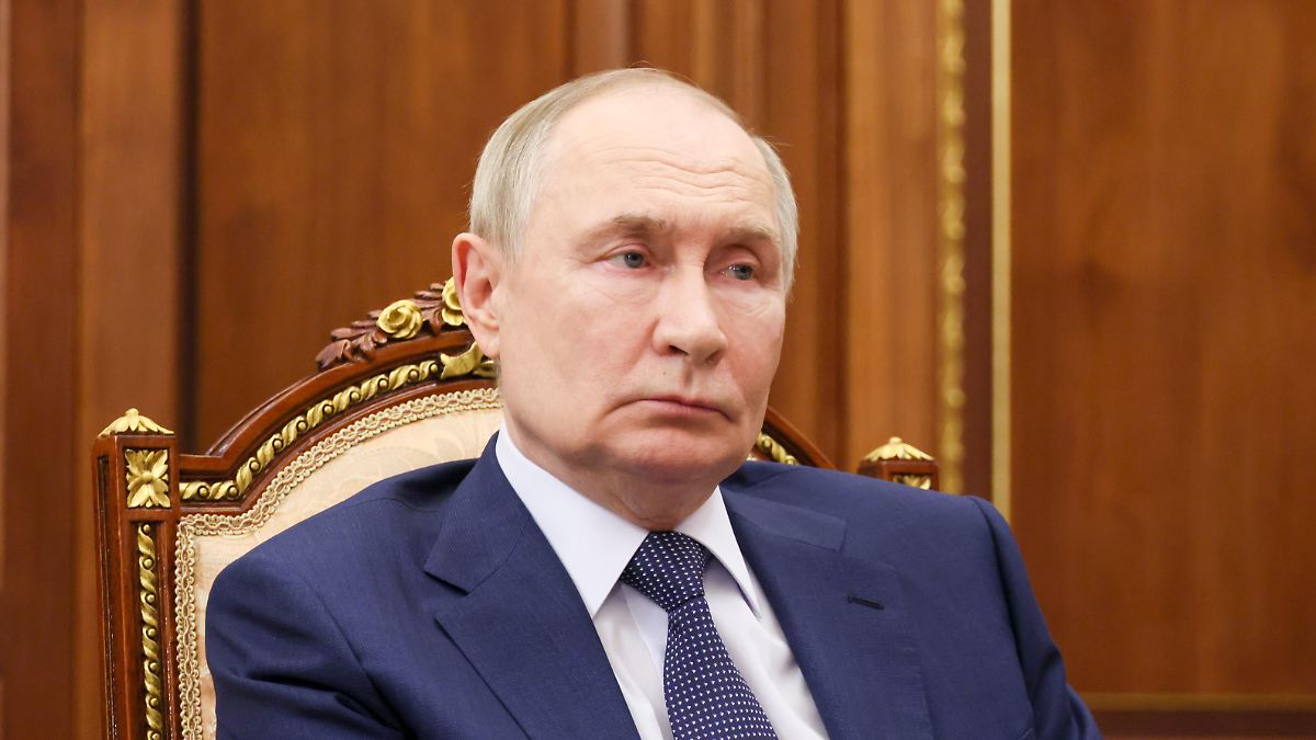 Finnischer Ex-Geheimdienstchef: "Wir können Putin und seinen Freunden die Software abschalten"