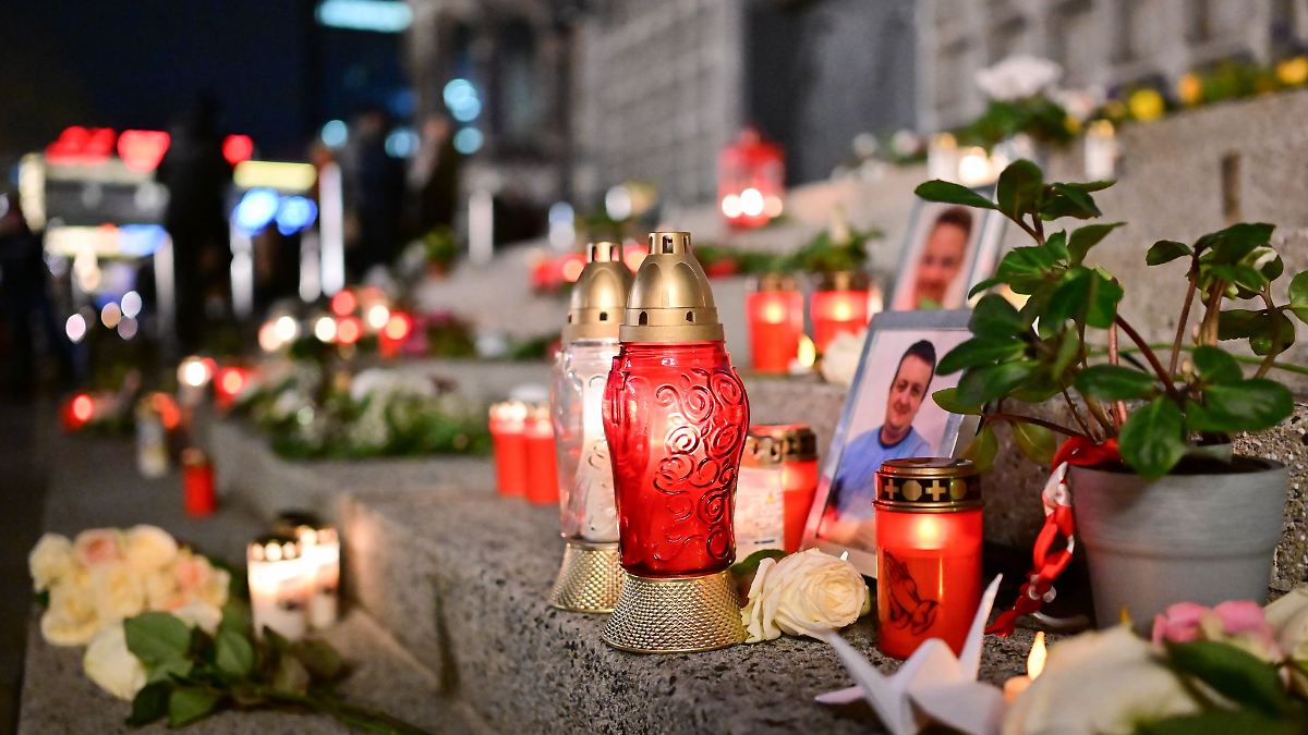 Berlin & Brandenburg: Berlin gedenkt der Anschlagsopfer vom Weihnachtsmarkt