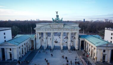 Berlin & Brandenburg: Wegen Staatsbesuch: Bahnhof Brandenburger Tor gesperrt