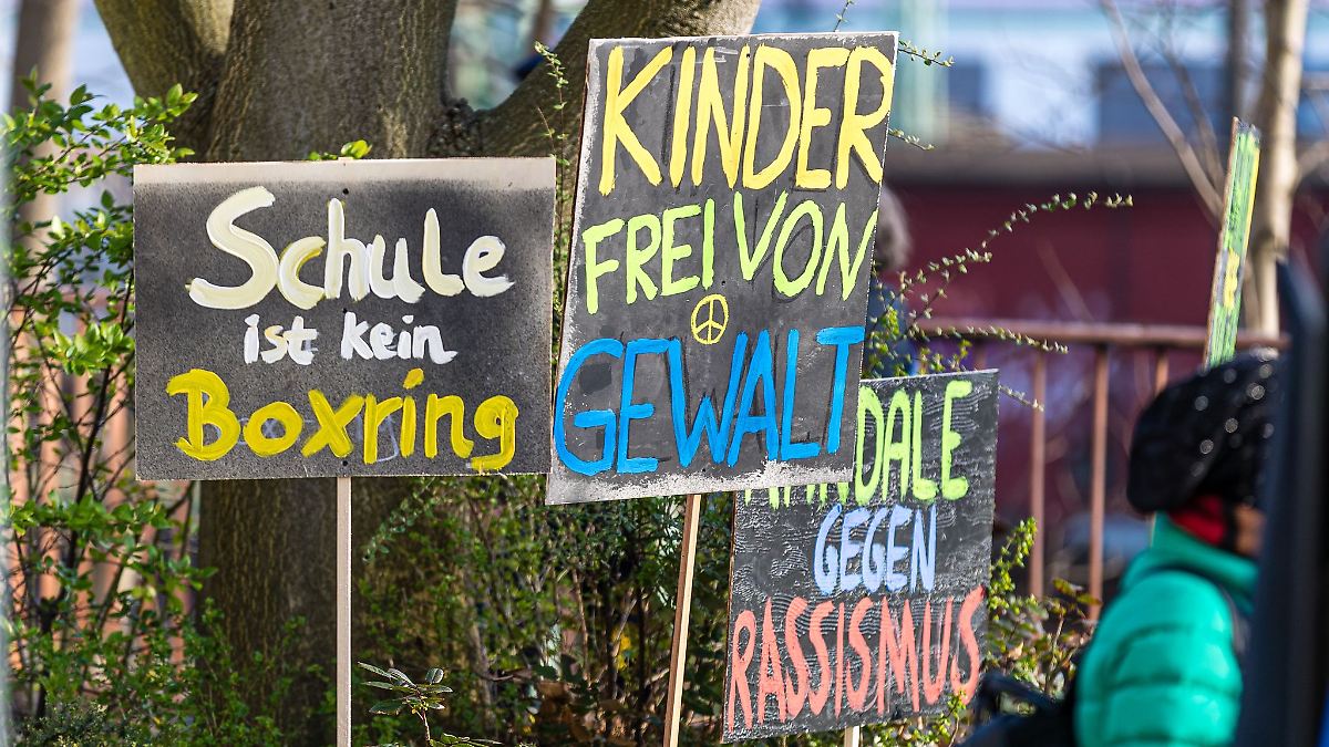 Berlin & Brandenburg: Schneller Schutz für Cottbuser Schüler nach Gewalt gefordert