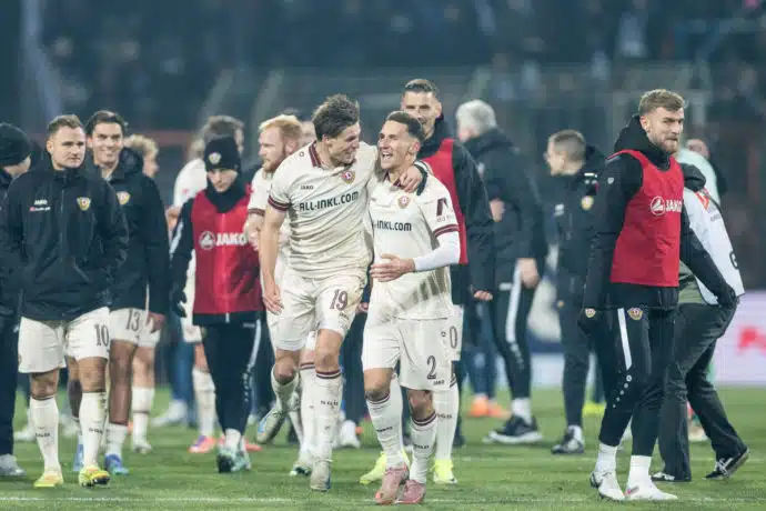 Jubel Dresden / Dresden Braunschweig Prognose (© dpa picture alliance archive) Dresden Braunschweig Tipp