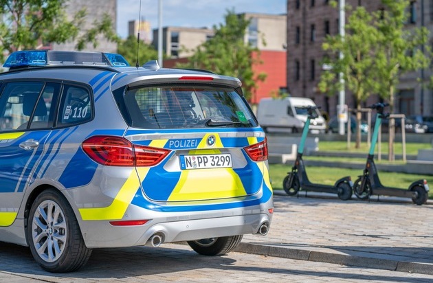 POL-MFR: (1185) Mit dem E-Scooter betrunken unterwegs - Keine gute Idee