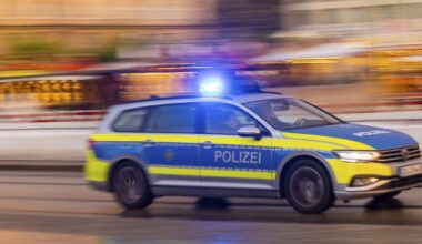 Mit Bierflaschen und Fäusten: Rechtsradikale prügeln auf 19-Jährigen in Dresden ein