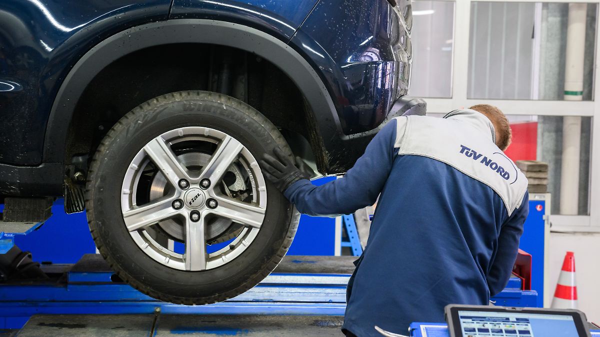 Alte Regelung bleibt bestehen: EU-Verkehrsminister verhindern jährliche TÜV-Pflicht für alte Autos