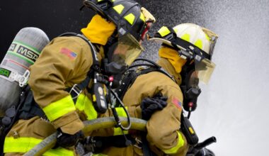 Mannheim: Mercedes fängt an Tankstelle Feuer – Schaden bis zu 150.000 Euro