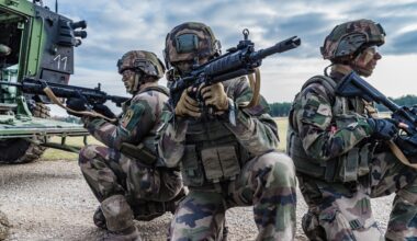 Frankreich führt freiwilligen Wehrdienst ein