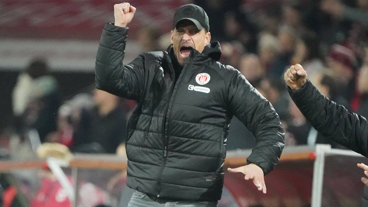 "Es kotzt mich an": Bundesliga-Trainer wütet gegen gegnerische Balljungen