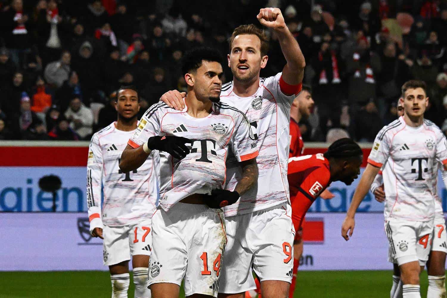 Bayerns Ballermänner! Kane und Co. zerschießen die Bundesliga