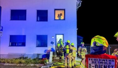 FW-DT: Gemeldeter Wohnungsbrand - Essen auf Herd verursacht starke Rauchentwicklung