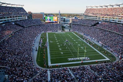 Das Gillette Stadium in Foxborough: Heimstätte der New England Patriots und New England Revolution.