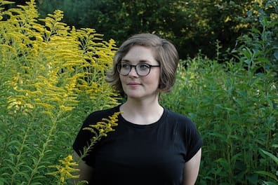 Zara Zerbes Debütroman "Phytopia Plus" wurde mit dem Phantastikpreis der Stadt Wetzlar ausgezeichnet.