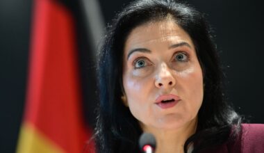 Kopplung der Gelder an Aufträge: Reiche: Deutsche Firmen sollten mehr von Ukraine-Hilfen profitieren