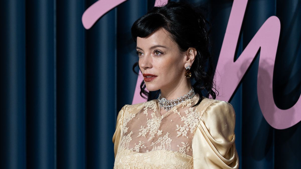 Shopping "wie eine Verrückte": Lily Allen muss wegen Kaufsucht in Therapie