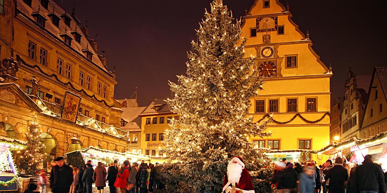 Der Weihnachtsmarkt in Rothenburg ob der Tauber hat bis zum 23. Dezember geöffnet