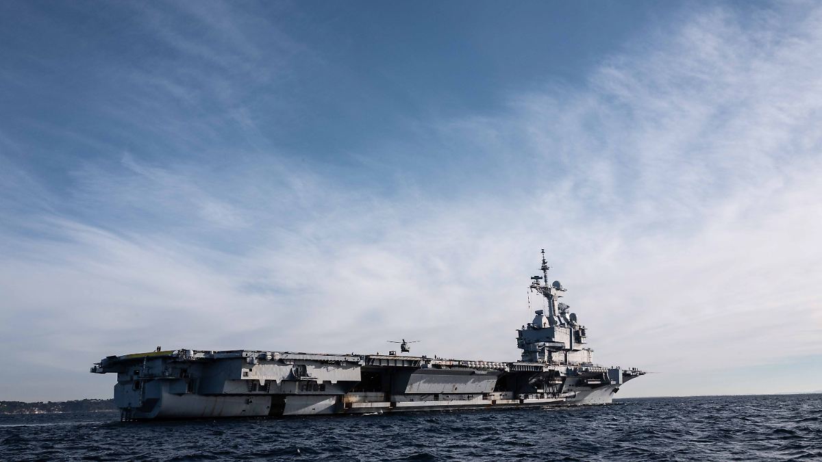 Abschied von "Charles de Gaulle": Macron kündigt Bau eines neuen Flugzeugträgers an