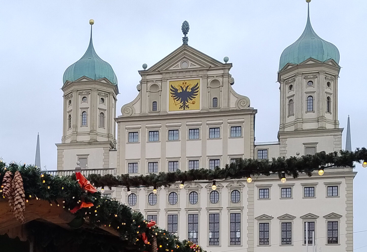Feiertage: Bürgerbüros nur eingeschränkt erreichbar