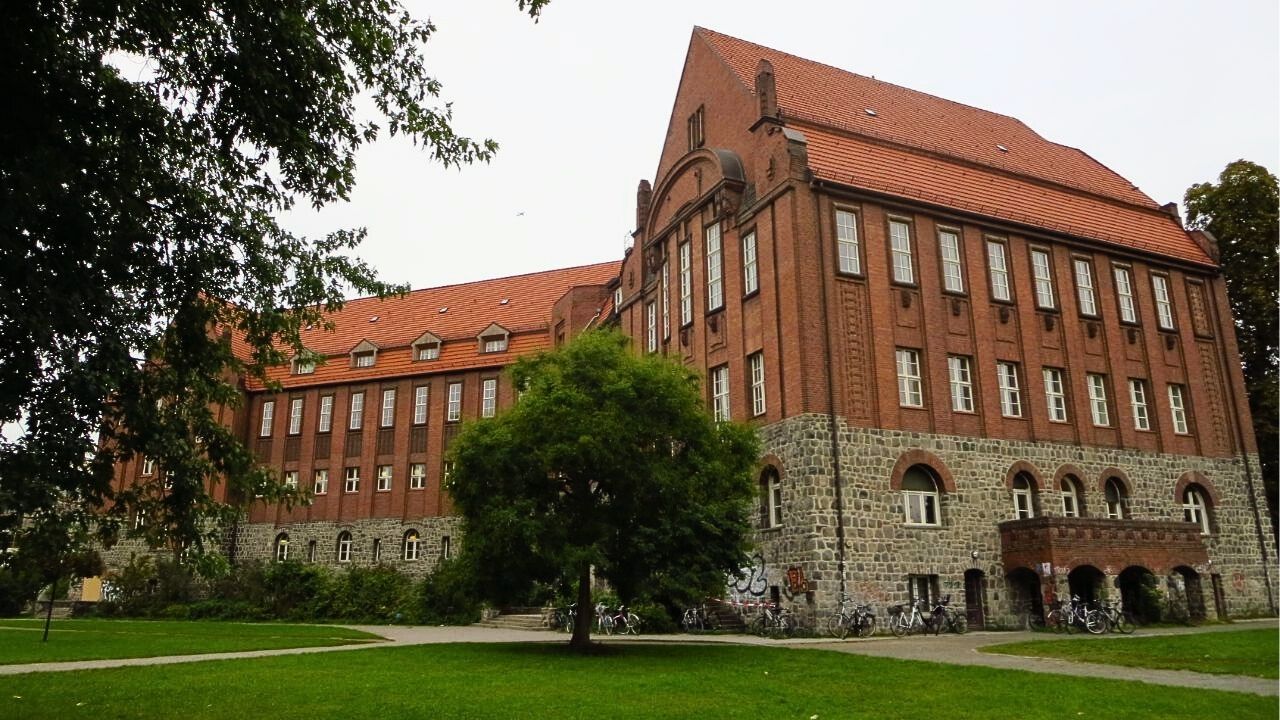 Primo-Levi-Gymnasium in Weißensee