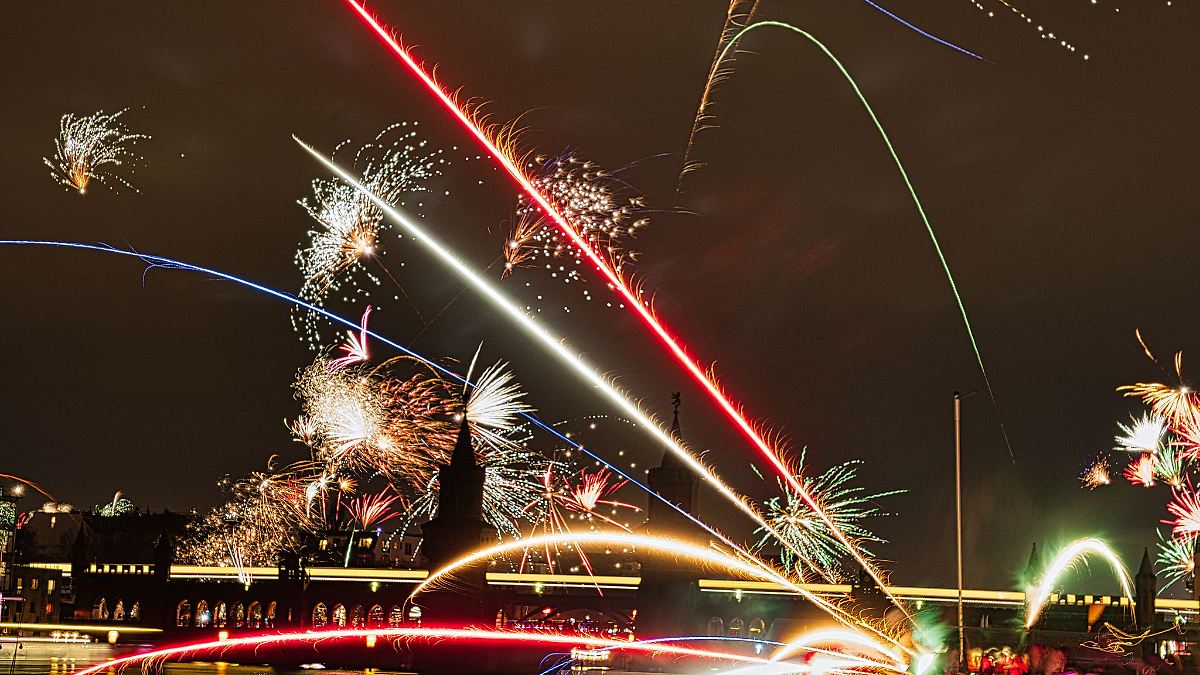 Berlin & Brandenburg: Feiern, Fahrpläne, Verbote – Das gilt in Berlin an Silvester