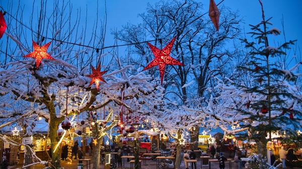 Im Langseebad findet ein Rauhnächtemarkt statt.