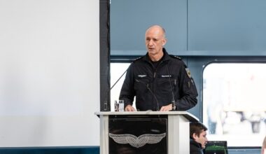 BPOLD 11: Meilenstein im Cockpit des Polizeihubschraubers: Lizenzen an den 44. ...