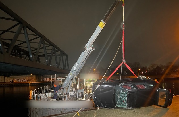 POL-DU: Duisburg/Oberhausen: Zwei gestohlene Autos im Rhein-Herne-Kanal versenkt - ...