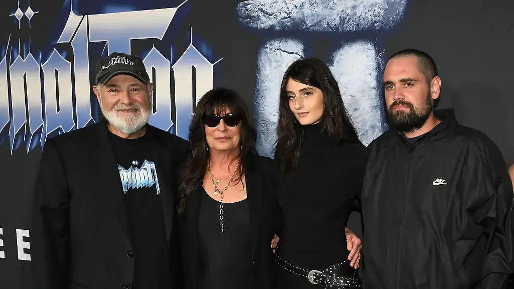 Rob-Reiner-Michele-Singer-Romy-Reiner-Nick-Reiner-Maria-Gilfillan-and-Jake-Reiner-at-Spinal-Tap-II-The-End-Continues-Los-Angeles-Premiere-held-at-The-Egyptian-Theatre-on-September-09-2025-in-Los-Angeles-California