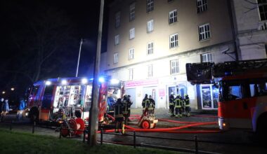 Feuerwehreinsatz am „Museum in der Runden Ecke“: Brand in früherer Stasi-Bezirksverwaltung