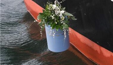 Erster Bestatter bekommt Erlaubnis für Flussbestattungen