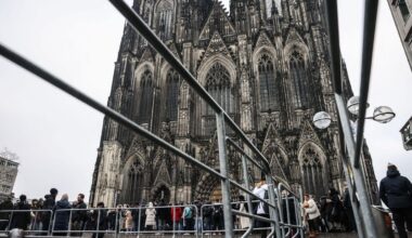 Die Vorbereitungen für die Silvesternacht laufen. (Symbolbild)