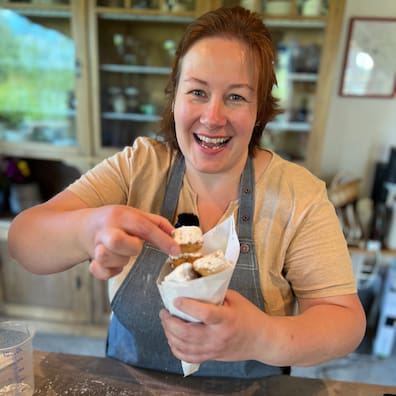 Lydia Rahaus verrät in ihrem Rezept, wie man zu Hause Mutzen herstellt.