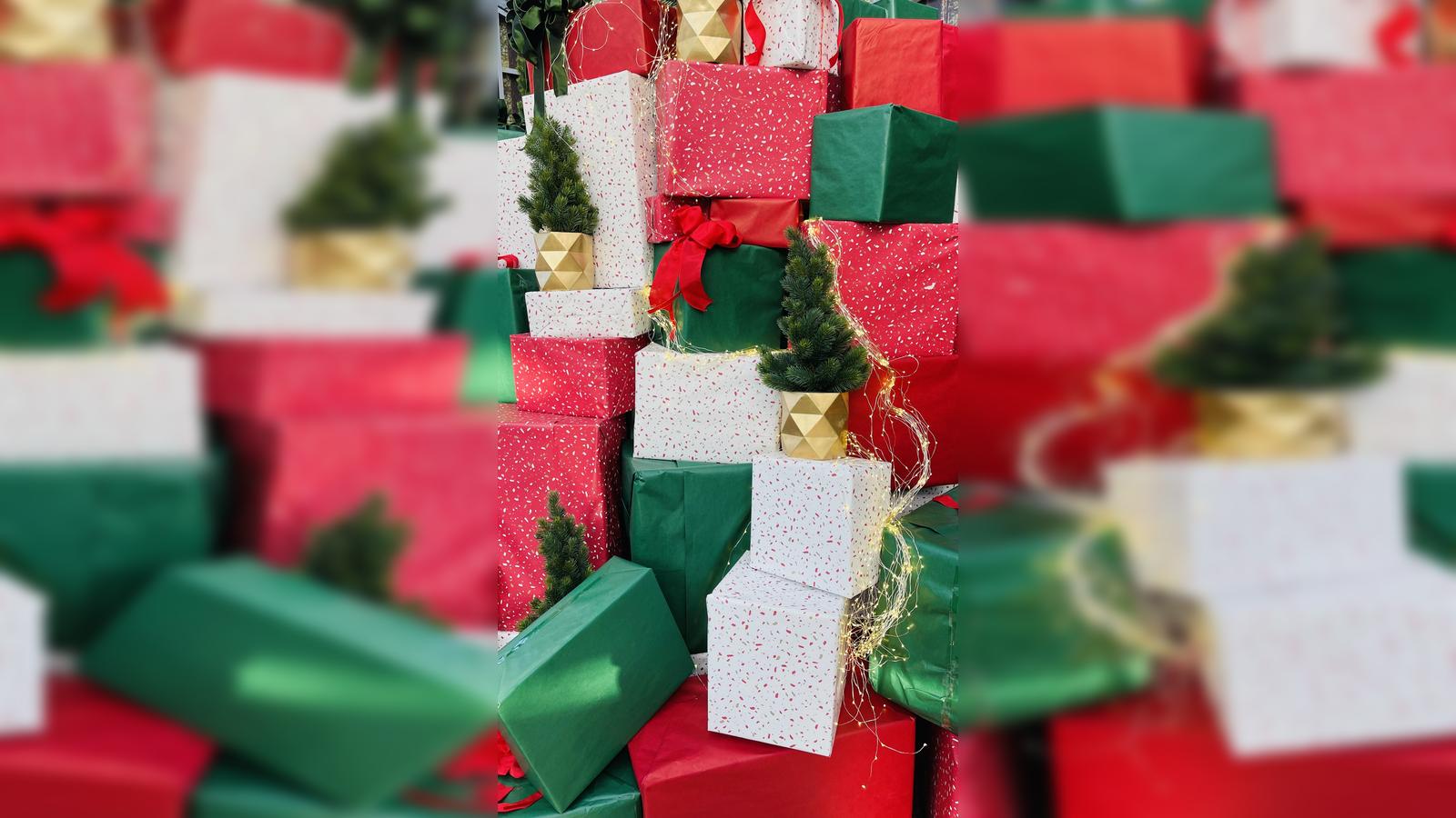 Ungeliebte Geschenke bekommen bei der Versteigerung eine neue Chance. (Foto: hw)