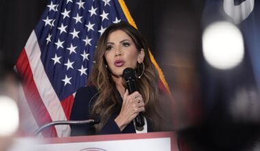 Einreiseverbot für 30 Länder: Noem: Zwei Millionen Migranten haben USA verlassen