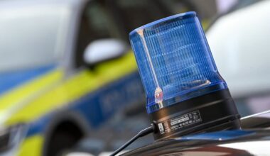 Zusammenstoß auf dem Theodor-Heuss-Ring in Kiel: Polizei sucht Zeugen