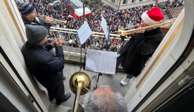 50 Jahre Choralblasen in Kiel: Traditionelles Konzert am Asmus-Bremer-Platz