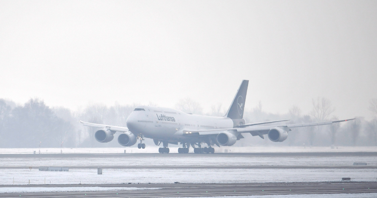 Verkauft Lufthansa zwei Boeing 747-8?