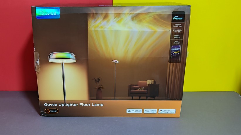 Mit der Uplighter Stehleuchte präsentiert Govee eine außergewöhnliche Stehlampe. Sie zaubert tolle Animationen an die Decke, kann aber dank einer zweiten Leuchte auch als einfache Leselampe genutzt werden. Aktuell ist sie zum neuen Tiefstpreis für 140 Euro statt 180 Euro (- 22 Prozent) erhältlich.